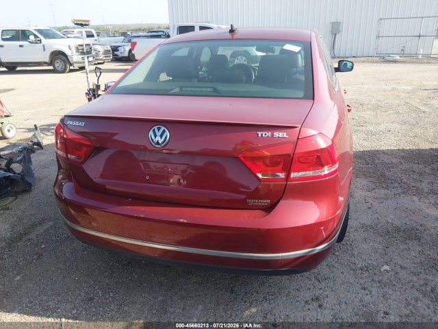 2015 Volkswagen Passat 2.0l Tdi Sel Premium მანქანა იყიდება აუქციონზე, vin: 1VWCV7A37FC071278, აუქციონის ნომერი: 45660213