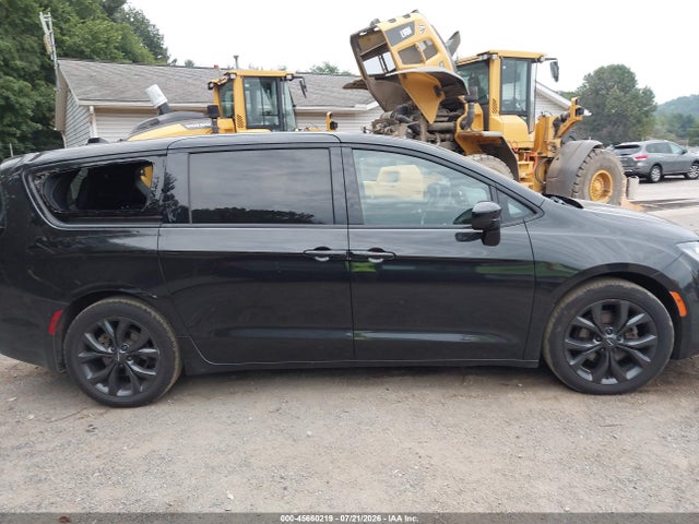 Aukcja sprzedaży 2018 Chrysler Pacifica Touring Plus, vin: 2C4RC1FG4JR272812, numer aukcji: 45660219