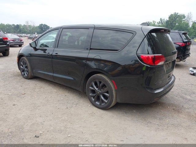 Aukcja sprzedaży 2018 Chrysler Pacifica Touring Plus, vin: 2C4RC1FG4JR272812, numer aukcji: 45660219