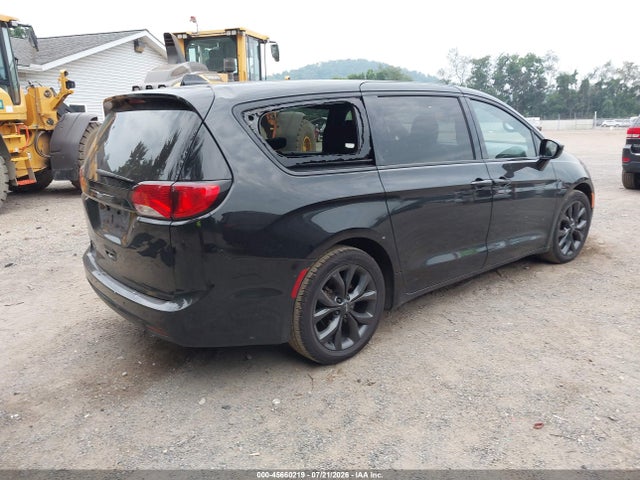 Aukcja sprzedaży 2018 Chrysler Pacifica Touring Plus, vin: 2C4RC1FG4JR272812, numer aukcji: 45660219