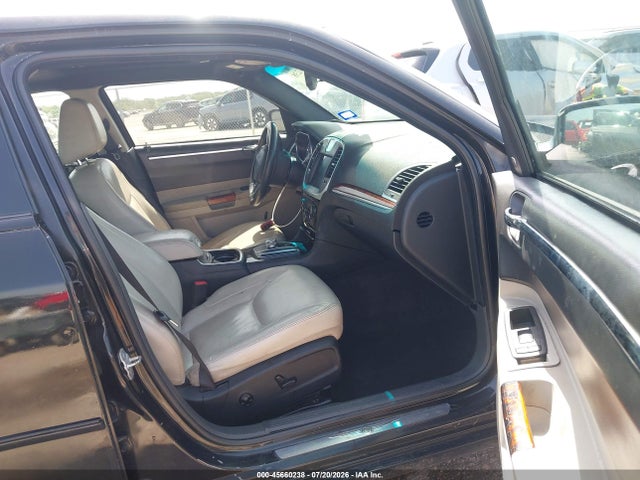 45660238 :رقم المزاد ، 2C3KA63HX7H884520 vin ، 2007 Chrysler 300c مزاد بيع