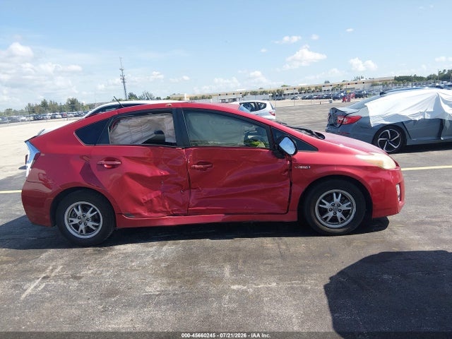 45660245 :رقم المزاد ، JTDKN3DU1B1389737 vin ، 2011 Toyota Prius مزاد بيع