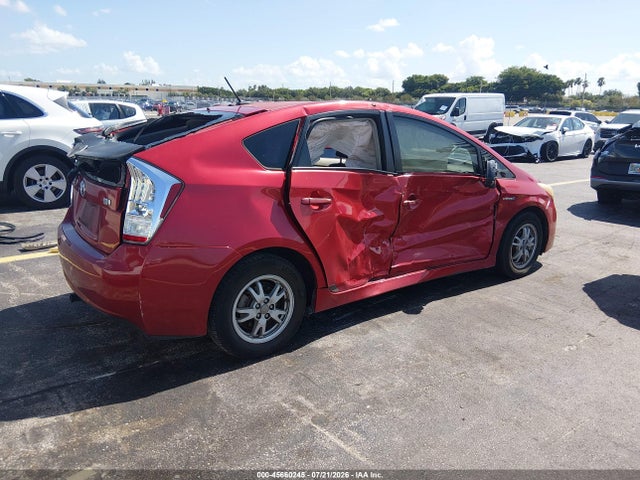 45660245 :رقم المزاد ، JTDKN3DU1B1389737 vin ، 2011 Toyota Prius مزاد بيع
