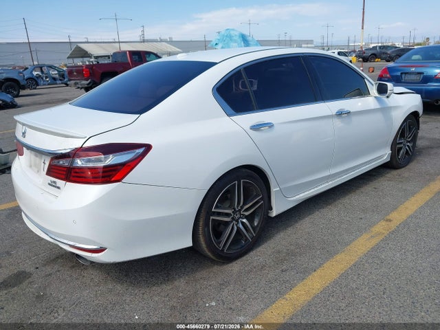 1HGCR3F90GA018885 Honda Accord Touring