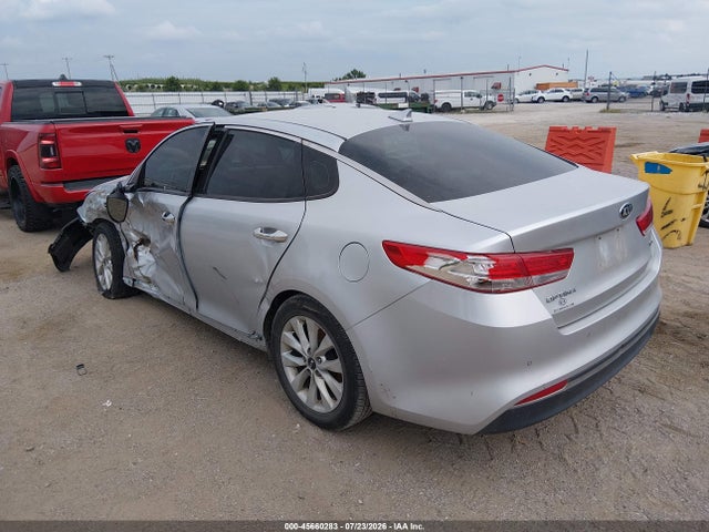 KIA OPTIMA EX 2018 5XXGU4L36JG188118 Image 3