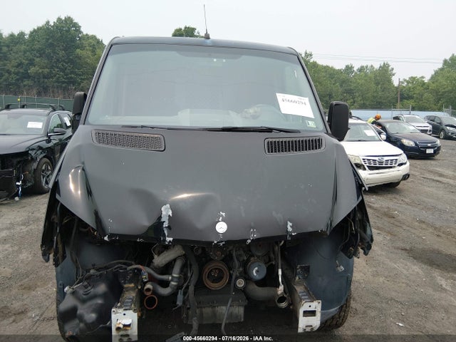 45660294 :رقم المزاد ، WD3PE7DC0E5902665 vin ، 2014 Mercedes-benz Sprinter 2500 Normal Roof مزاد بيع
