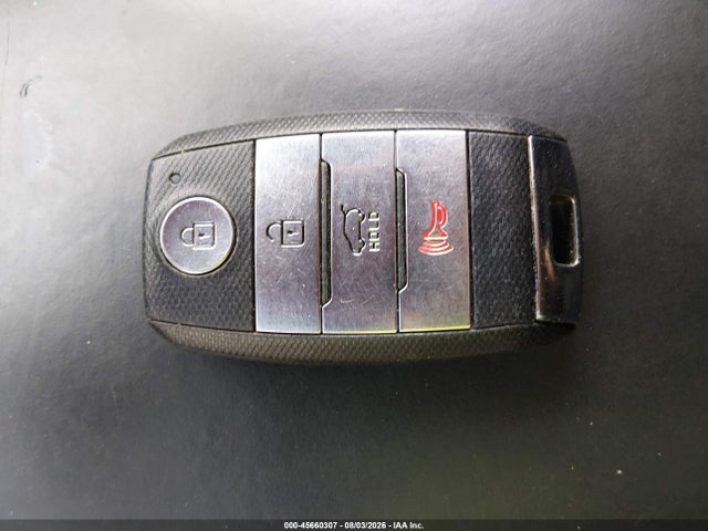 45660307 :رقم المزاد ، 5XYPKDA50KG461660 vin ، 2019 Kia Sorento 3.3l Sxl مزاد بيع