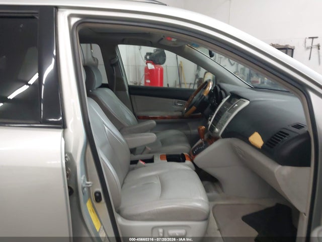 45660316 :رقم المزاد ، 2T2HA31UX5C042395 vin ، 2005 Lexus Rx 330 مزاد بيع