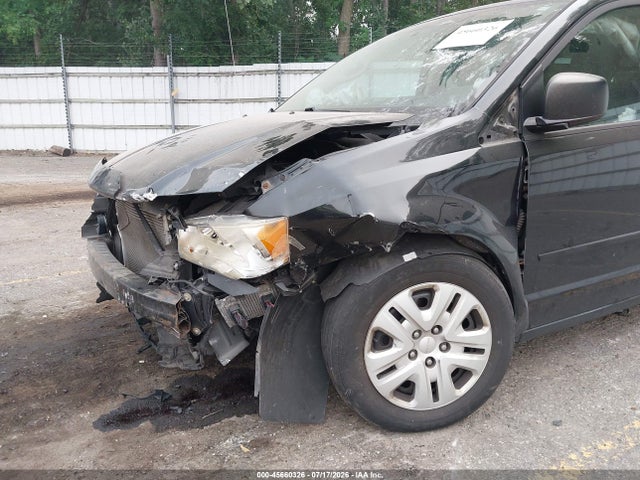 45660326 :رقم المزاد ، 2C4RDGBG2ER146704 vin ، 2014 Dodge Grand Caravan Se مزاد بيع