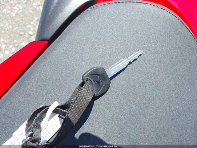 Honda Cb300 F 2015 MLHNC5212F5100870 Image 11
