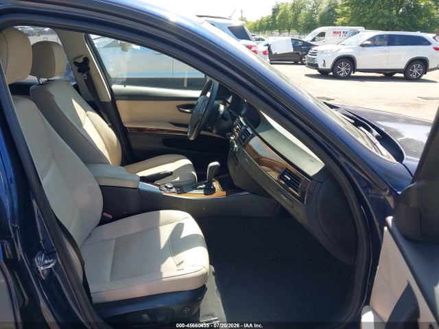 Продажа на аукционе авто 2011 Bmw 328i, vin: WBAPH5G50BNM84065, номер лота: 45660435