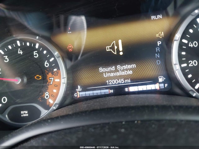 Продажа на аукционе авто 2017 Jeep Renegade Trailhawk, vin: ZACCJBCB4HPE50758, номер лота: 45660446