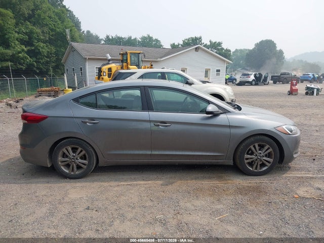 2018 Hyundai Elantra Value Edition მანქანა იყიდება აუქციონზე, vin: 5NPD84LF3JH358389, აუქციონის ნომერი: 45660486