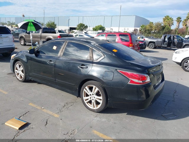 Продажа на аукционе авто 2014 Nissan Altima 3.5 Sl, vin: 1N4BL3AP1EC417989, номер лота: 45660515