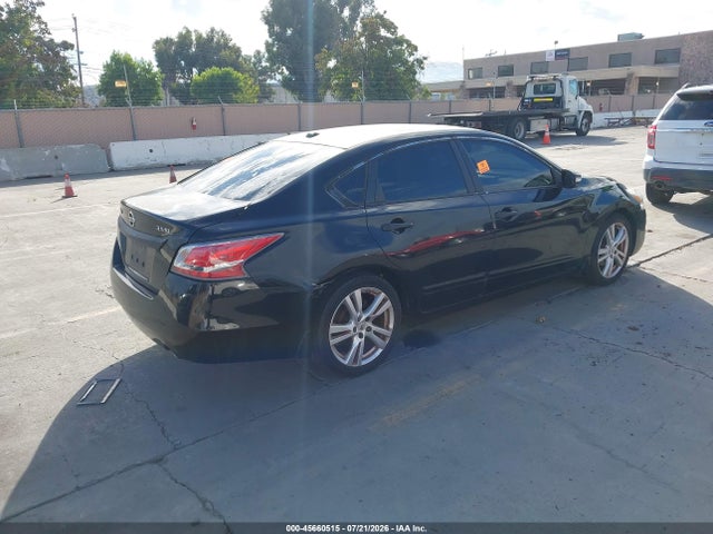 Продажа на аукционе авто 2014 Nissan Altima 3.5 Sl, vin: 1N4BL3AP1EC417989, номер лота: 45660515