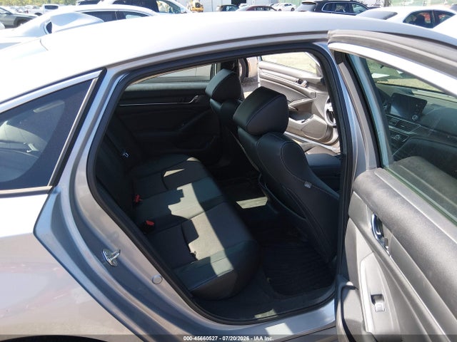 1HGCV1F38JA110815 Honda Accord Sport