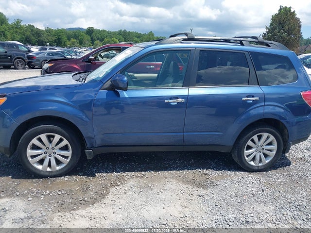 Продажа на аукционе авто 2013 Subaru Forester 2.5x Limited, vin: JF2SHAEC3DH441107, номер лота: 45660532