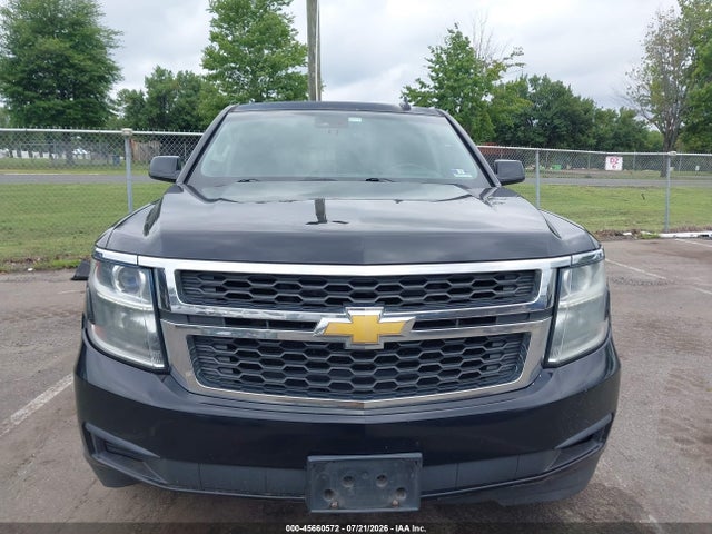 45660572 :رقم المزاد ، 1GNSKJKC1FR598823 vin ، 2015 Chevrolet Suburban Lt مزاد بيع