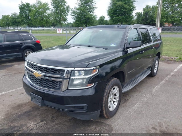 45660572 :رقم المزاد ، 1GNSKJKC1FR598823 vin ، 2015 Chevrolet Suburban Lt مزاد بيع