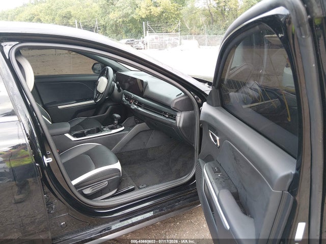 45660602 :رقم المزاد ، 3KPFW4DE0TE346972 vin ، 2026 Kia K4 Gt-line مزاد بيع