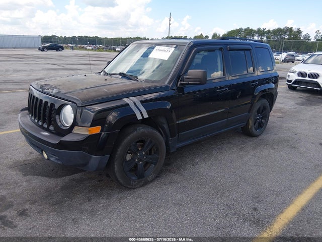 45660625 :رقم المزاد ، 1C4NJPBA2FD401987 vin ، 2015 Jeep Patriot Altitude Edition مزاد بيع