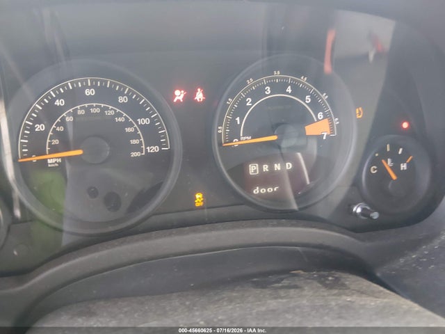 45660625 :رقم المزاد ، 1C4NJPBA2FD401987 vin ، 2015 Jeep Patriot Altitude Edition مزاد بيع