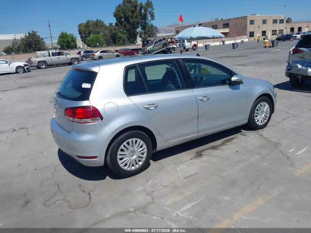 2013 Volkswagen Golf 2.5l 4-door მანქანა იყიდება აუქციონზე, vin: WVWDB7AJ2DW130506, აუქციონის ნომერი: 45660662