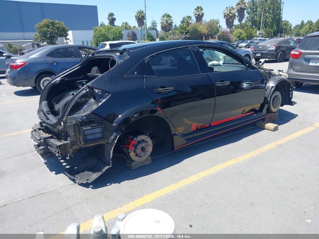 45660742 :رقم المزاد ، SHHFK8G75HU201474 vin ، 2017 Honda Civic Type R Touring مزاد بيع