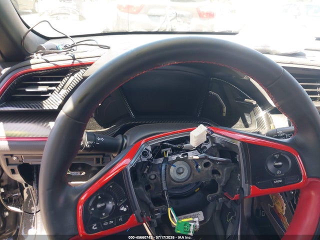 45660742 :رقم المزاد ، SHHFK8G75HU201474 vin ، 2017 Honda Civic Type R Touring مزاد بيع