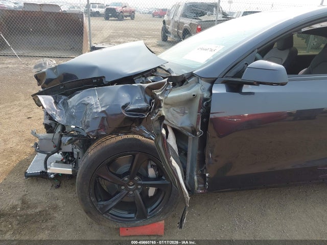 Продаж на аукціоні авто 2026 Tesla Model Y All-wheel Drive/long Range Launch Series/premium All-wheel Drive, vin: 7SAYGDEE0TF580109, номер лоту: 45660765