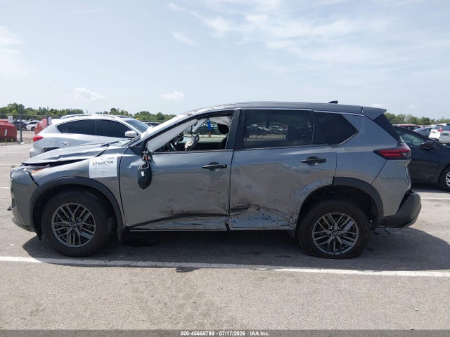 5N1BT3AA3PC909167 Nissan Rogue S Fwd