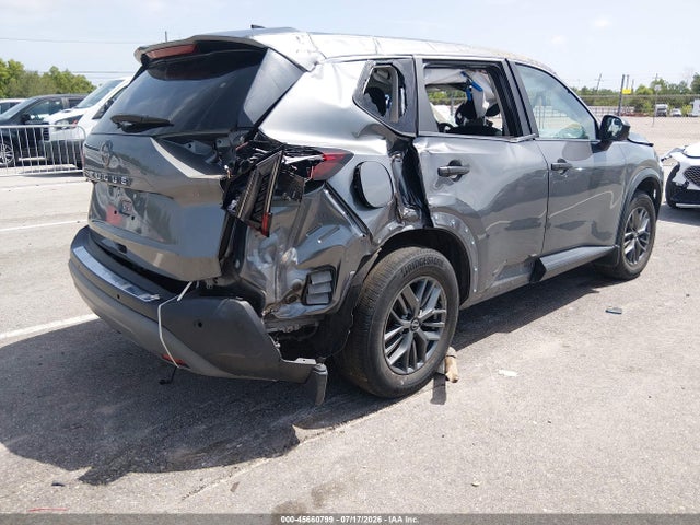 5N1BT3AA3PC909167 Nissan Rogue S Fwd