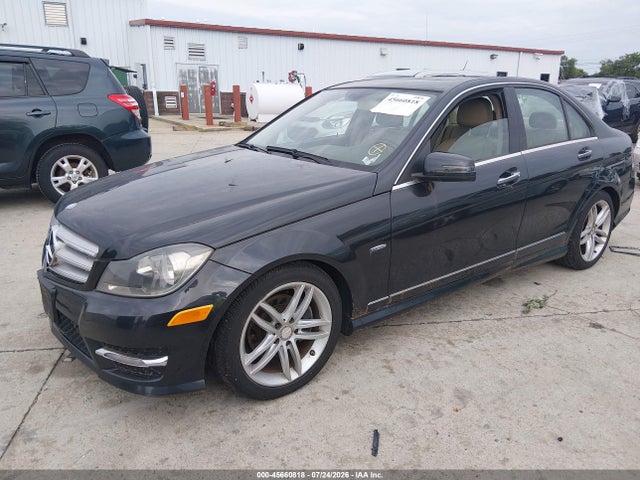 Продаж на аукціоні авто 2012 Mercedes-benz C 250 Sport, vin: WDDGF4HB9CA635796, номер лоту: 45660818