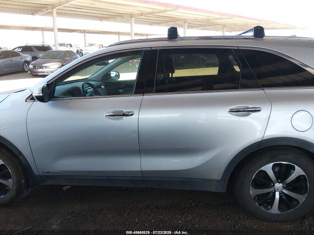 5XYPHDA53GG179163 KIA Sorento 3.3l Ex