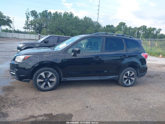 Продажа на аукционе авто 2017 Subaru Forester 2.5i Premium, vin: JF2SJAEC3HH483917, номер лота: 45660866