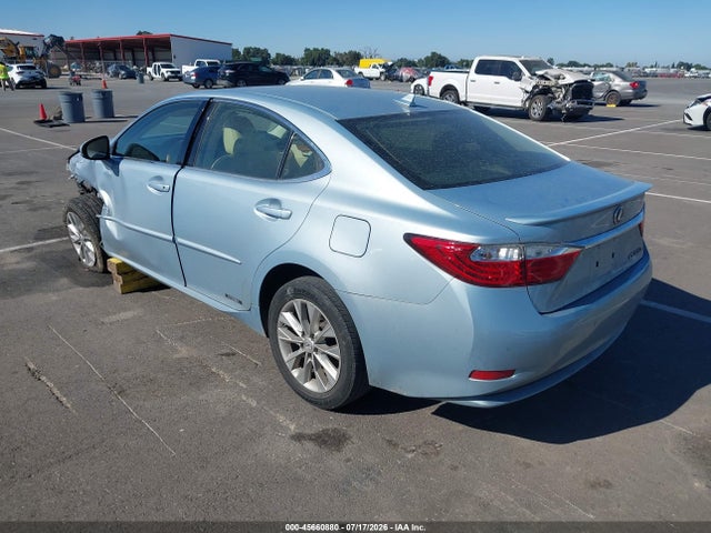 2013 Lexus Es 300h მანქანა იყიდება აუქციონზე, vin: JTHBW1GG0D2031760, აუქციონის ნომერი: 45660880