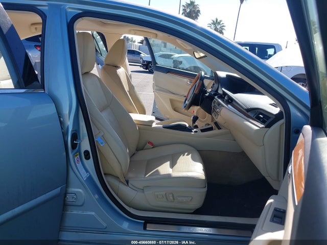 2013 Lexus Es 300h მანქანა იყიდება აუქციონზე, vin: JTHBW1GG0D2031760, აუქციონის ნომერი: 45660880
