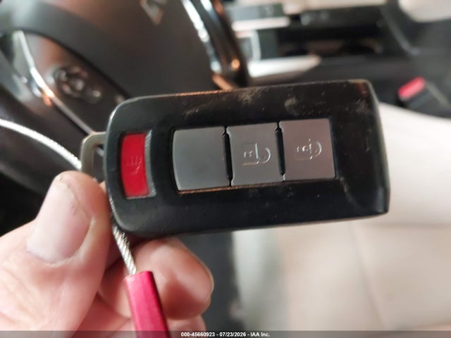 45660923 :رقم المزاد ، JA4AT5AA4KZ023113 vin ، 2019 Mitsubishi Eclipse Cross Se مزاد بيع