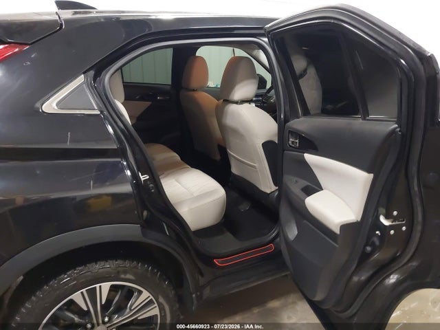 45660923 :رقم المزاد ، JA4AT5AA4KZ023113 vin ، 2019 Mitsubishi Eclipse Cross Se مزاد بيع