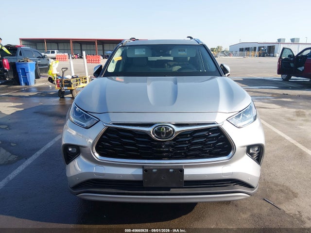 2021 Toyota Highlander Platinum მანქანა იყიდება აუქციონზე, vin: 5TDFZRBH5MS078753, აუქციონის ნომერი: 45660928