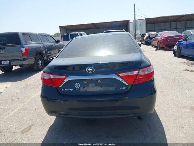 2015 Toyota Camry Le მანქანა იყიდება აუქციონზე, vin: 4T4BF1FKXFR459819, აუქციონის ნომერი: 45660941