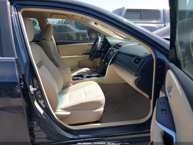 2015 Toyota Camry Le მანქანა იყიდება აუქციონზე, vin: 4T4BF1FKXFR459819, აუქციონის ნომერი: 45660941