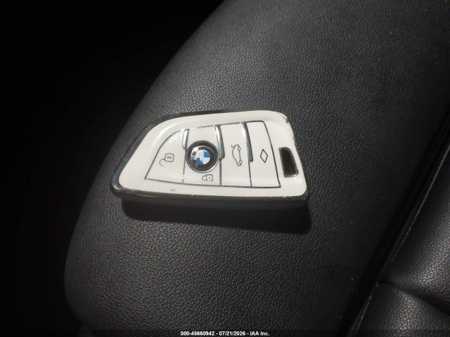 45660942 :رقم المزاد ، 5UXTR9C5XKLD98495 vin ، 2019 Bmw X3 Xdrive30i مزاد بيع