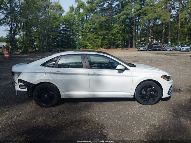 2025 Volkswagen Jetta 1.5t Se მანქანა იყიდება აუქციონზე, vin: 3VW7X7BU6SM040325, აუქციონის ნომერი: 45660962