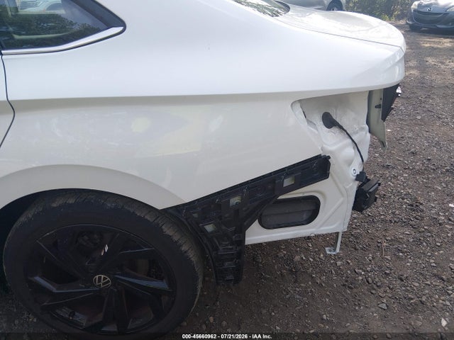 2025 Volkswagen Jetta 1.5t Se მანქანა იყიდება აუქციონზე, vin: 3VW7X7BU6SM040325, აუქციონის ნომერი: 45660962