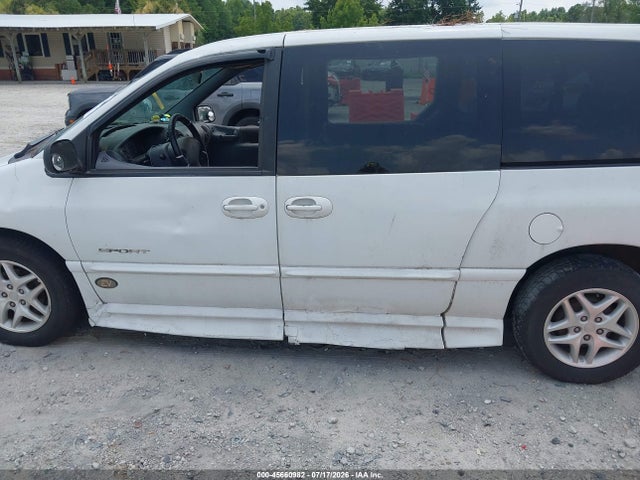 1999 Dodge Grand Caravan Se მანქანა იყიდება აუქციონზე, vin: 2B4GP44R7XR378369, აუქციონის ნომერი: 45660982