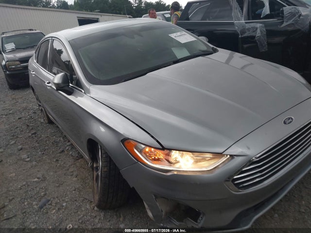 45660985 :رقم المزاد ، 3FA6P0T95LR190548 vin ، 2020 Ford Fusion Se مزاد بيع