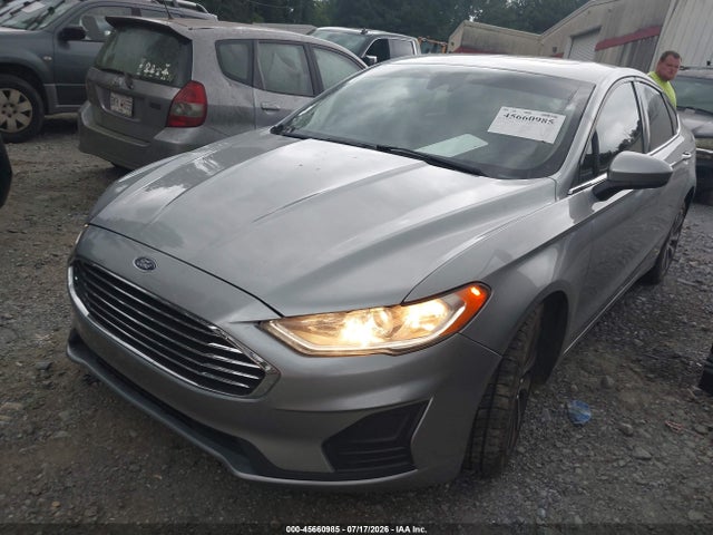 45660985 :رقم المزاد ، 3FA6P0T95LR190548 vin ، 2020 Ford Fusion Se مزاد بيع