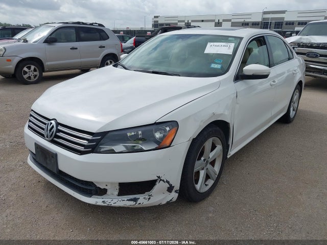 45661003 :رقم المزاد ، 1VWBH7A38DC007301 vin ، 2013 Volkswagen Passat 2.5l Se مزاد بيع