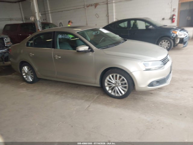 Продажа на аукционе авто 2014 Volkswagen Jetta 1.8t Sel, vin: 3VWL17AJ6EM239189, номер лота: 45661008